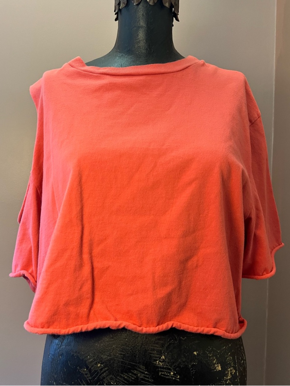 Truly Madly Deeply Coral Oversized Cotton Crop Top Tee w/ Ripped Sleeve Size L